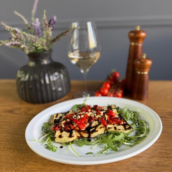 HALLOUMI LA GRATAR CU ARDEI COPT